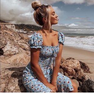 Faithfull The Brand Castilo Midi Dress in Jasmine